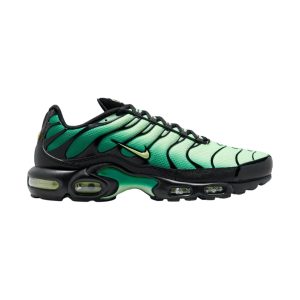 NIKE AIR MAX PLUS